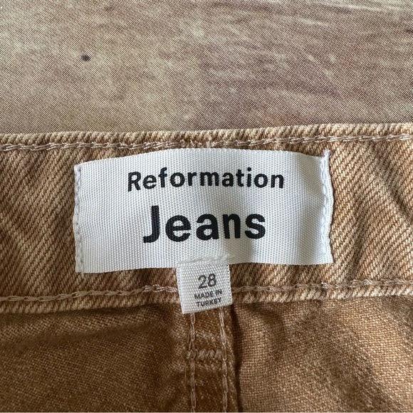 New NWOT Reformation Cynthia High Rise Straight Jeans Vintage Marzipan - Picture 11 of 14